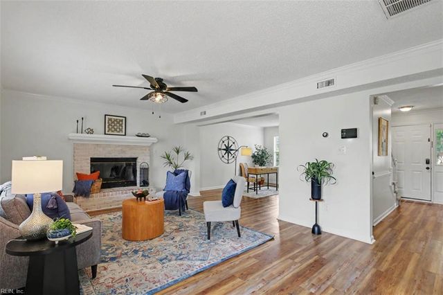 884 Levy LOOP, Virginia Beach, VA 23454