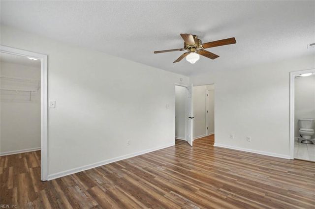 884 Levy LOOP, Virginia Beach, VA 23454