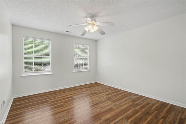 884 Levy LOOP, Virginia Beach, VA 23454