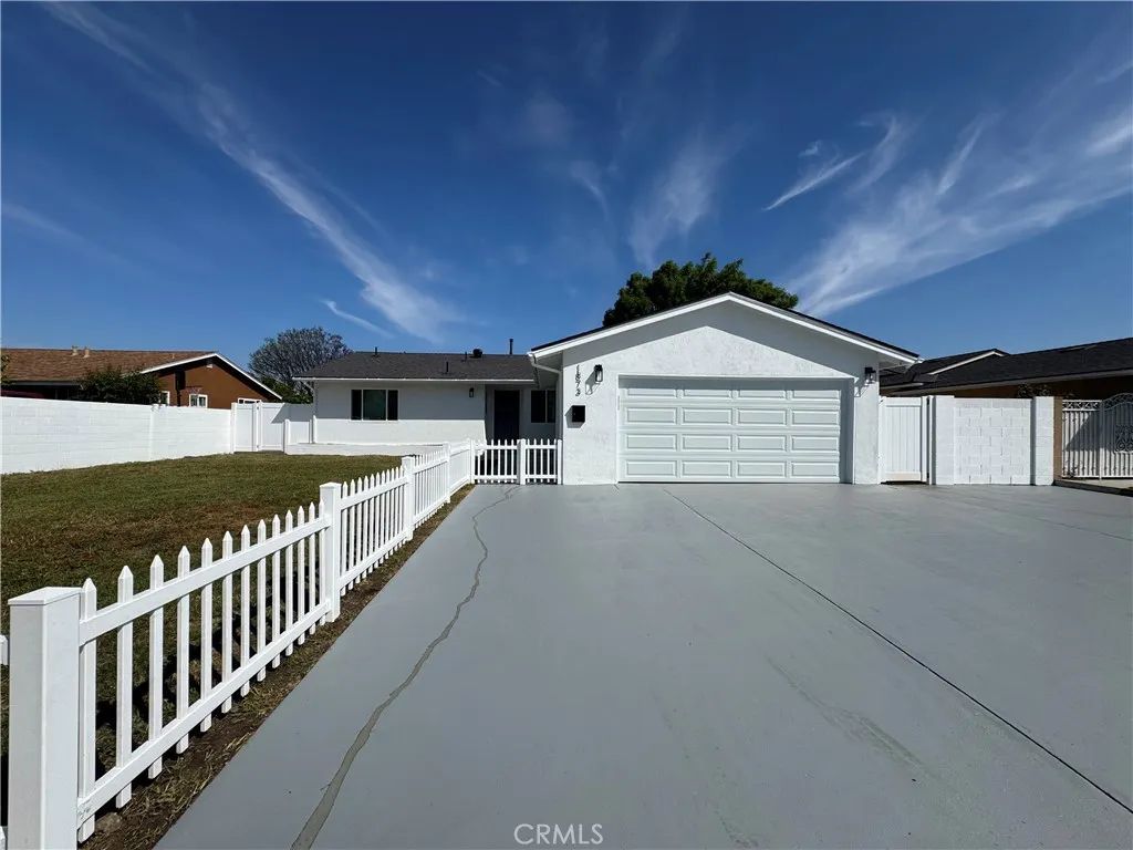 1873 W Broadway, Anaheim, CA 92804