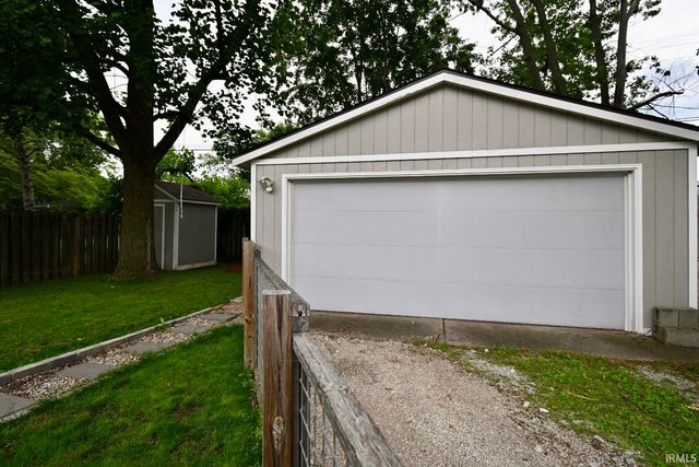 1209 S 14th Street, Lafayette, IN 47905