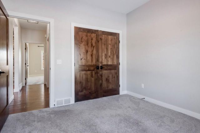 3981 High View Drive, Eau Claire, WI 54703