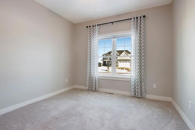 3981 High View Drive, Eau Claire, WI 54703