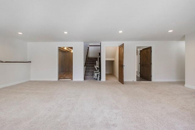 3981 High View Drive, Eau Claire, WI 54703