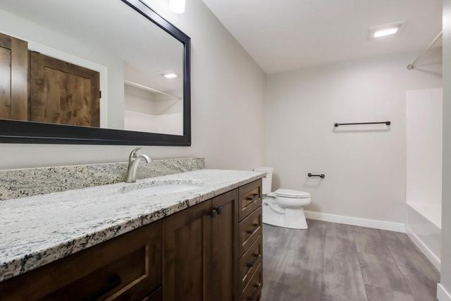 3981 High View Drive, Eau Claire, WI 54703