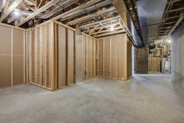 3981 High View Drive, Eau Claire, WI 54703