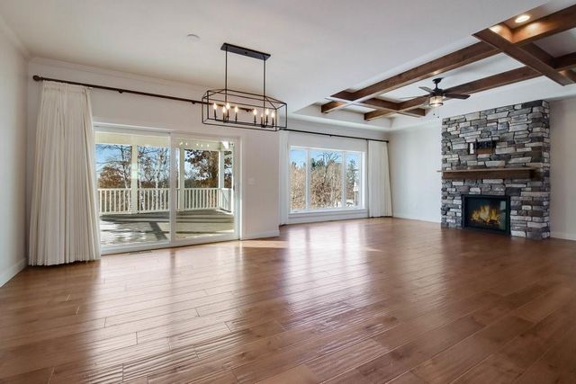 3981 High View Drive, Eau Claire, WI 54703