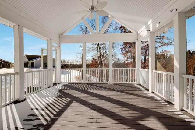 3981 High View Drive, Eau Claire, WI 54703