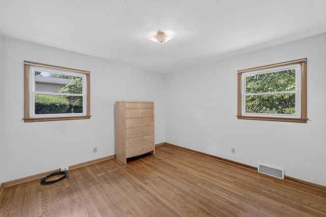 5509 Raymond Road, Madison, WI 53711