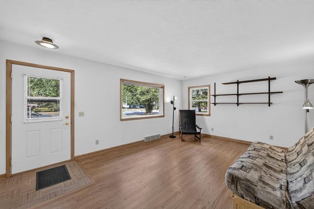 5509 Raymond Road, Madison, WI 53711