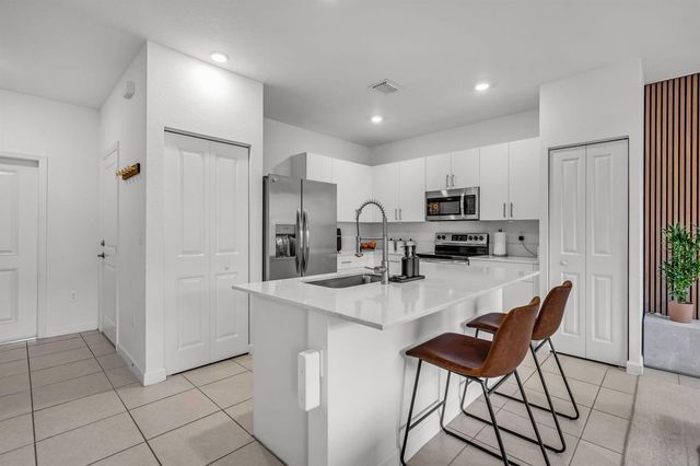 4613 NW 118th Avenue 4613, Coral Springs, FL 33076
