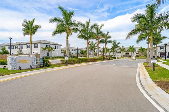 4613 NW 118th Avenue 4613, Coral Springs, FL 33076