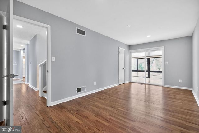 1526 PARK LN, Pasadena, MD 21122