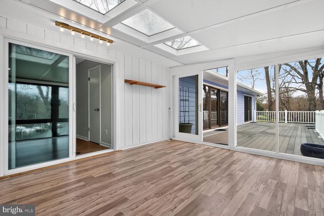 1526 PARK LN, Pasadena, MD 21122