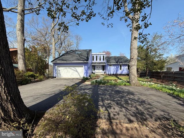 1526 PARK LN, Pasadena, MD 21122