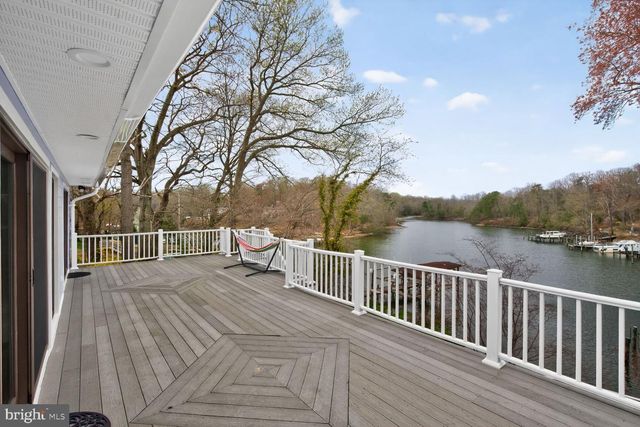 1526 PARK LN, Pasadena, MD 21122