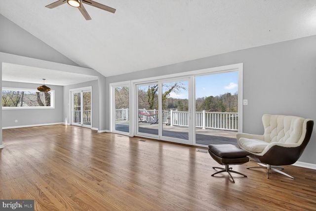 1526 PARK LN, Pasadena, MD 21122