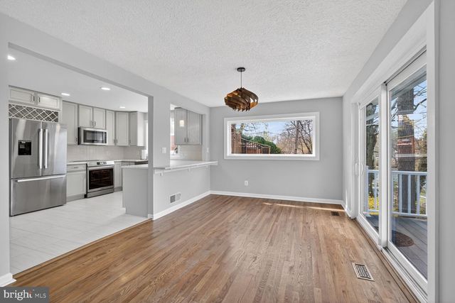 1526 PARK LN, Pasadena, MD 21122