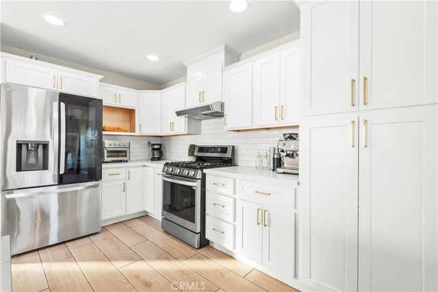 7590 Kemspter, Fontana, CA 92336