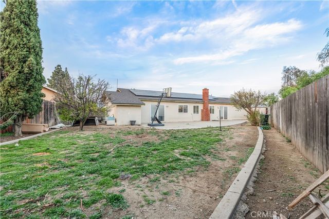 7590 Kemspter, Fontana, CA 92336