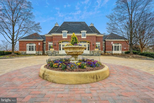 42628 EMPEROR DR, Brambleton, VA 20148