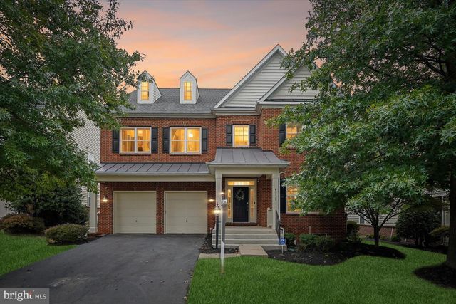 42628 EMPEROR DR, Brambleton, VA 20148
