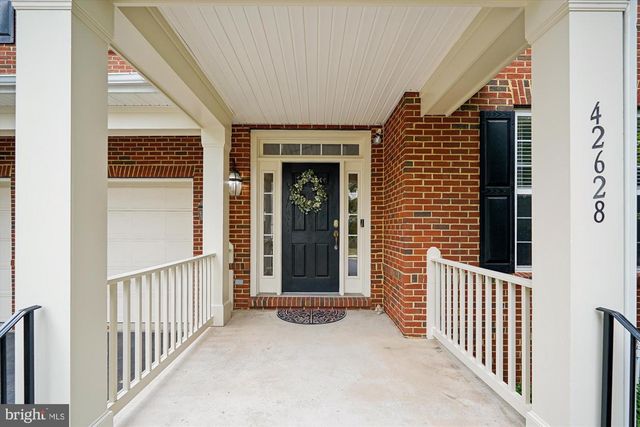 42628 EMPEROR DR, Brambleton, VA 20148