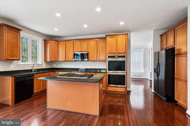 42628 EMPEROR DR, Brambleton, VA 20148