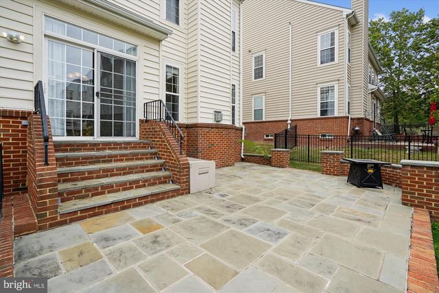 42628 EMPEROR DR, Brambleton, VA 20148
