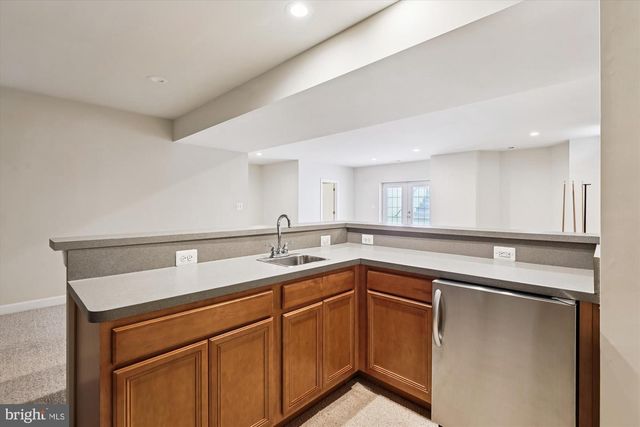 42628 EMPEROR DR, Brambleton, VA 20148