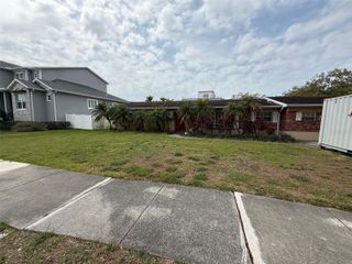 205 S SHORE CREST DRIVE, Tampa, FL 33609