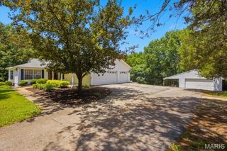 2631 S Mangan Road, Pacific, MO 63069