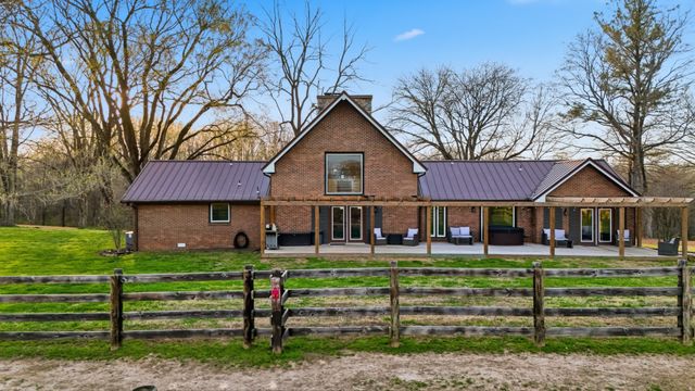 2830 Lockertsville Rd, Ashland City, TN 37015
