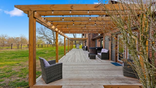 2830 Lockertsville Rd, Ashland City, TN 37015