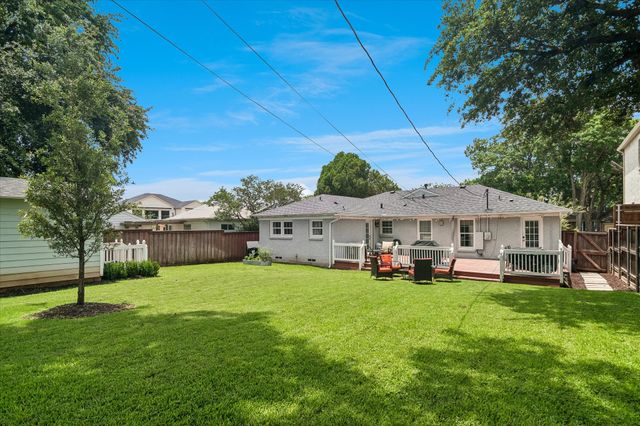9836 Gooding Drive, Dallas, TX 75220