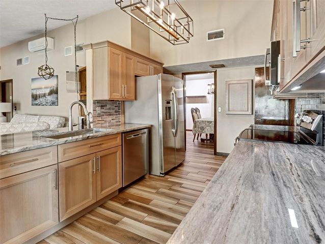 16110 ARMISTEAD LANE, Odessa, FL 33556
