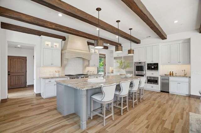 19534 Montevina Road, Los Gatos, CA 95033