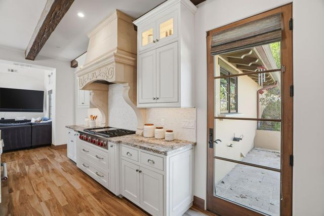 19534 Montevina Road, Los Gatos, CA 95033