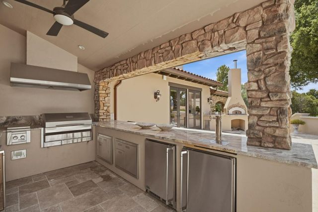 19534 Montevina Road, Los Gatos, CA 95033