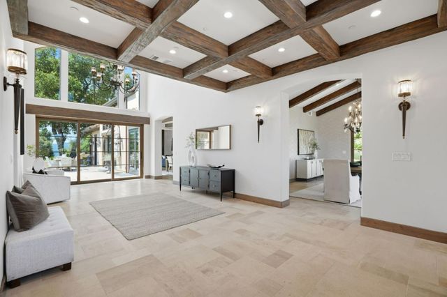 19534 Montevina Road, Los Gatos, CA 95033