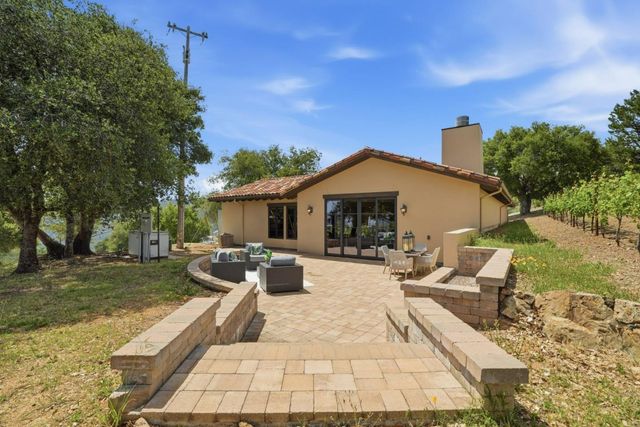 19534 Montevina Road, Los Gatos, CA 95033