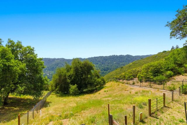 19534 Montevina Road, Los Gatos, CA 95033