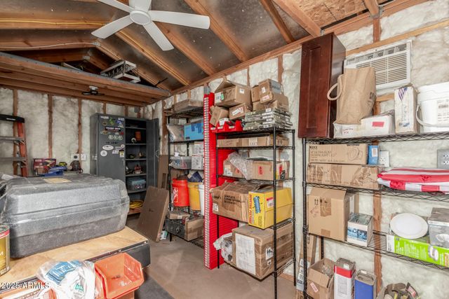 861 S TOLTEC --, Mesa, AZ 85204