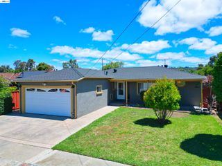 26454 Taft St, Hayward, CA 94544