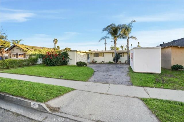 212 E Orchard, Santa Maria, CA 93454