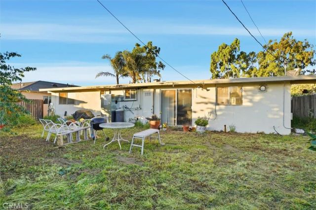 212 E Orchard, Santa Maria, CA 93454