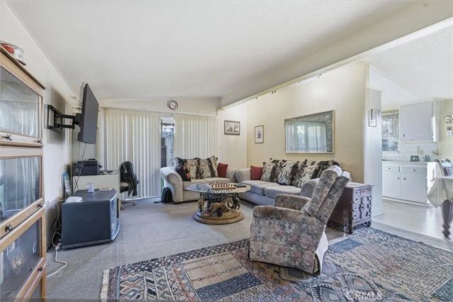 212 E Orchard, Santa Maria, CA 93454