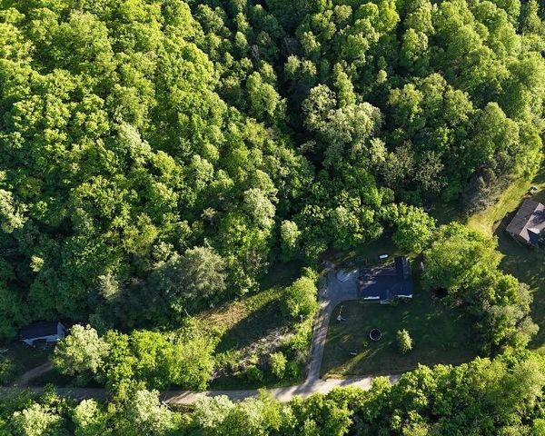 1831 Fish Trap Road, Manchester, KY 40962