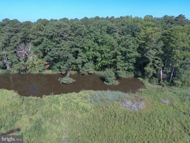 0-36B 1 D 8 POINT ANNE DR, Hartfield, VA 23071