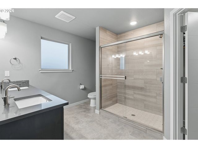 11517 Ne 124TH Pl, Vancouver, WA 98682